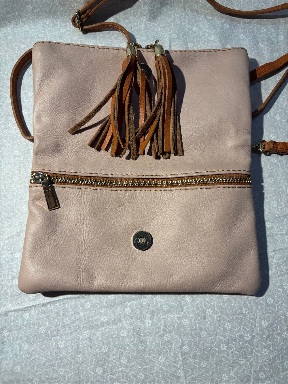 Vera Pelle Italian Leather Wristlet/Crossbody Purse - Picture 7 of 16